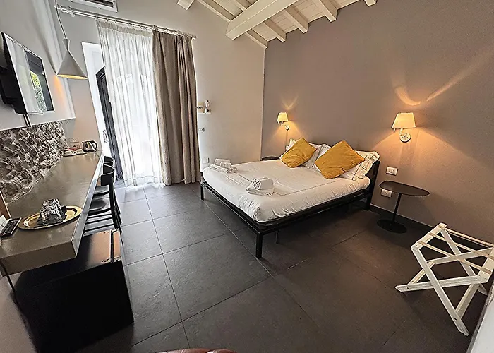 Tale Restaurant & Suite